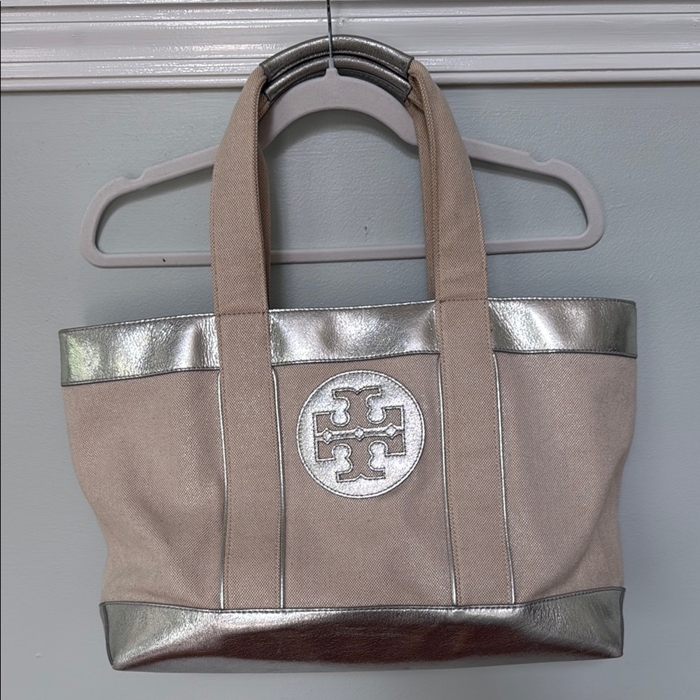 Tory Burch Silver and Cream Women's Tote Bag
